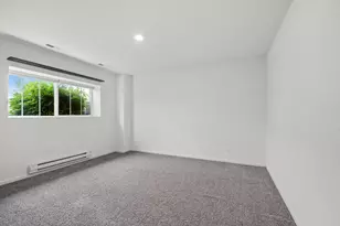 3824 Honeysuckle Ln, Elgin, IL 60124 - Photo 17