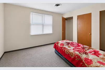 533 College Avenue, Dekalb, IL 60115 - Photo 43