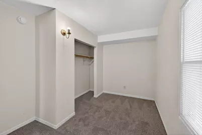 533 College Avenue, Dekalb, IL 60115 - Photo 63