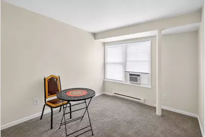 533 College Avenue, Dekalb, IL 60115 - Photo 55