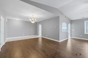 7927 Trinity Cir, Tinley Park, IL 60487 - Photo 5