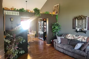 1006 Northwestern Ave, Davis Junction, IL 61020 - Photo 15