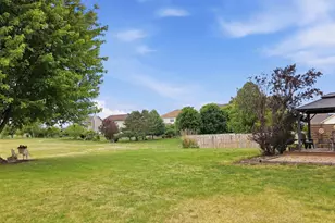 1006 Northwestern Ave, Davis Junction, IL 61020 - Photo 9