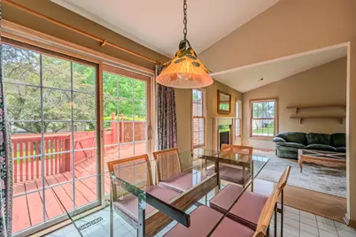 1046 E Amberwood Circle, Naperville, IL 60563 - Photo 9