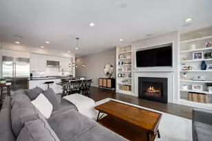 2755 N Lakewood Ave, Chicago, IL 60614 - Photo 5