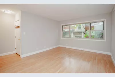 7521 N Damen Avenue #K1, Chicago, IL 60645 - Photo 5