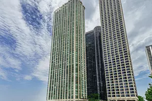 195 N Harbor Dr, Chicago, IL 60601 - Photo 29
