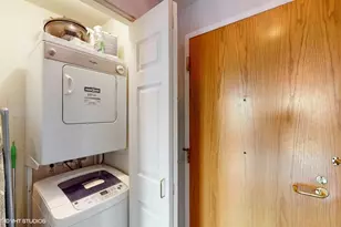 345 N LaSalle St, Chicago, IL 60654 - Photo 27