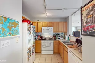 345 N LaSalle St, Chicago, IL 60654 - Photo 15