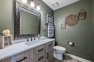 24146 Brancaster Dr, Naperville, IL 60564 - Photo 29