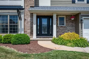 24146 Brancaster Dr, Naperville, IL 60564 - Photo 3