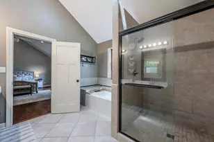 24146 Brancaster Dr, Naperville, IL 60564 - Photo 39