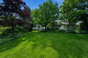 256 Center Rd, Frankfort, IL 60423 - Photo 5