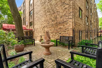 611 W Patterson Avenue #420, Chicago, IL 60613 - Photo 15