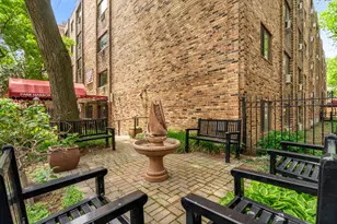 611 W Patterson Ave, Chicago, IL 60613 - Photo 15