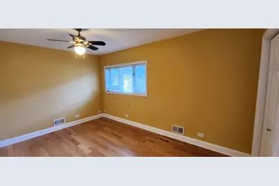 160 S Spring Oaks Drive, Wood Dale, IL 60191 - Photo 33