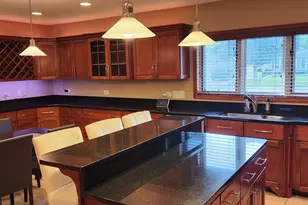 160 S Spring Oaks Dr, Wood Dale, IL 60191 - Photo 17