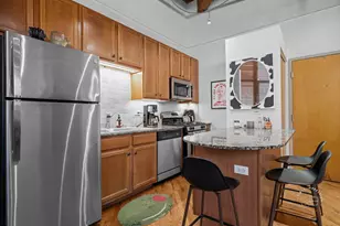 1500 W Monroe St, Chicago, IL 60607 - Photo 5