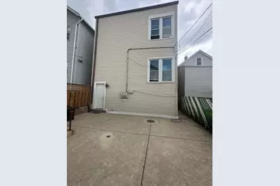 10634 S Avenue O, Chicago, IL 60617 - Photo 11