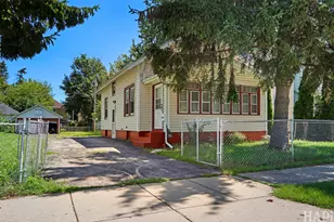 825 N Ash St, Waukegan, IL 60085 - Photo 1