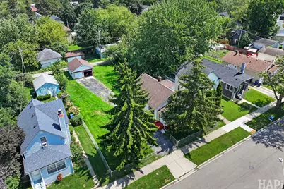 825 N Ash Street, Waukegan, IL 60085 - Photo 21