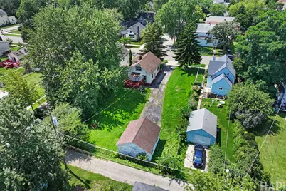 825 N Ash Street, Waukegan, IL 60085 - Photo 23