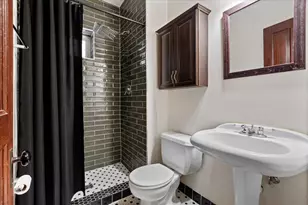 2044 W Haddon Ave, Chicago, IL 60622 - Photo 17