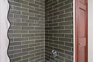 2044 W Haddon Ave, Chicago, IL 60622 - Photo 15