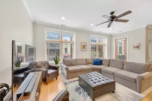 2245 W North Ave, Chicago, IL 60647 - Photo 7