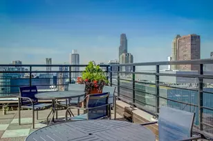 401 E Ontario St, Chicago, IL 60611 - Photo 7