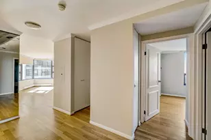 401 E Ontario St, Chicago, IL 60611 - Photo 35