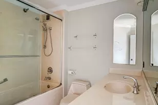 401 E Ontario St, Chicago, IL 60611 - Photo 43