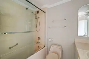 401 E Ontario St, Chicago, IL 60611 - Photo 51