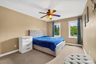 45 Briargate Cir, Sugar Grove, IL 60554 - Photo 17