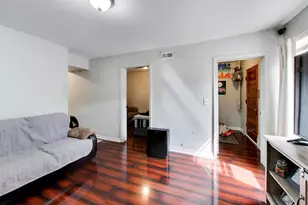 1910 S Leavitt St, Chicago, IL 60608 - Photo 7