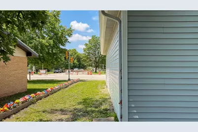 1516 N Mattis Avenue, Champaign, IL 61821 - Photo 27