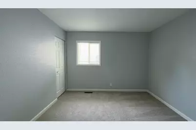1516 N Mattis Avenue, Champaign, IL 61821 - Photo 9