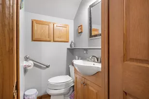 316 E Highland Ave, Villa Park, IL 60181 - Photo 13