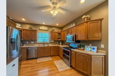 3906 Turnberry Drive, Champaign, IL 61822 - Photo 15