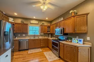 3906 Turnberry Dr, Champaign, IL 61822 - Photo 15