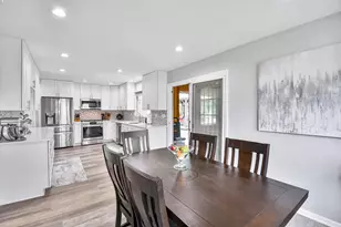 1205 Thorndale Ln, Lake Zurich, IL 60047 - Photo 15