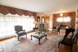 8662 N Merrill St, Niles, IL 60714 - Photo 7