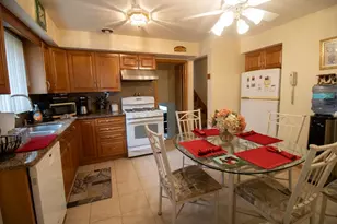 8662 N Merrill St, Niles, IL 60714 - Photo 13