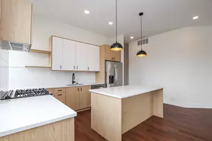 1001 N Milwaukee Ave, Chicago, IL 60642 - Photo 5