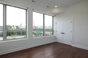 1001 N Milwaukee Ave, Chicago, IL 60642 - Photo 15