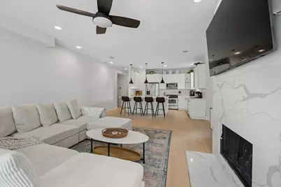 1850 W Division Street #2C, Chicago, IL 60622 - Photo 9