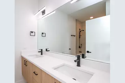 1001 N Milwaukee Avenue #201, Chicago, IL 60642 - Photo 13