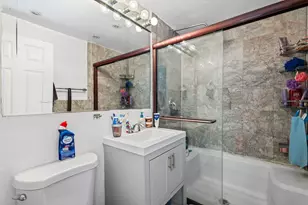 11035 S Ave E, Chicago, IL 60617 - Photo 17