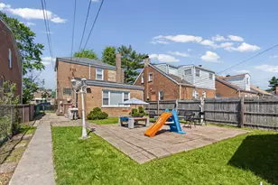 11035 S Ave E, Chicago, IL 60617 - Photo 27