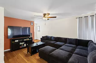 11035 S Ave E, Chicago, IL 60617 - Photo 3